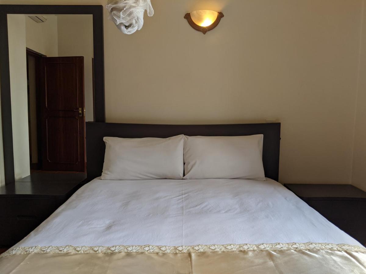 Prestige Hotel Suites Kampala Exterior photo